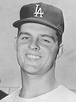 250px Don Drysdale Los Angeles Dodgers 1961